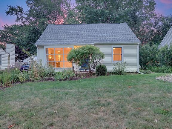 2nd image of 1612 Homecrest Ave