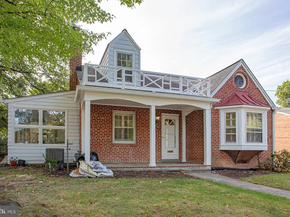 2021 36th St SE, Washington, DC 20020