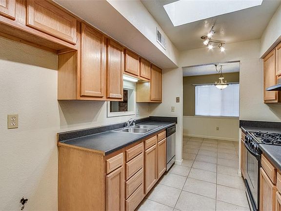 4th image of 11033 Tom Shaw Dr