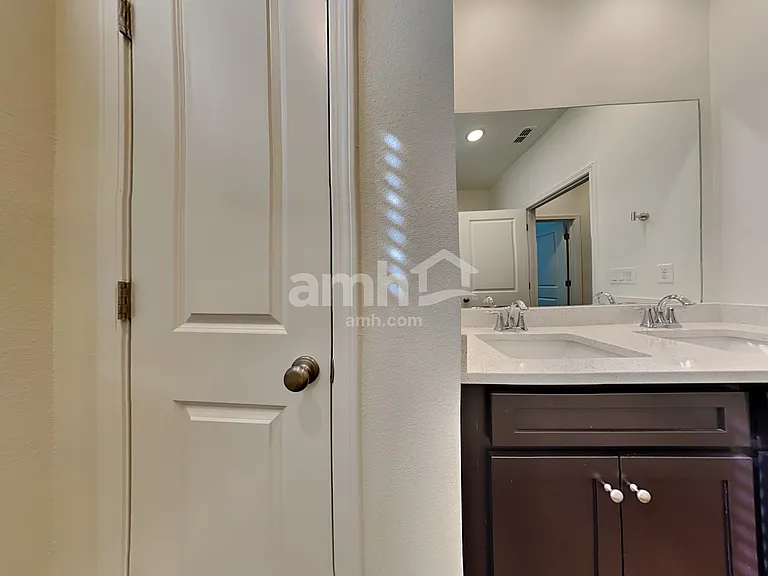 2927 Rolling Acres Rd — Photo 19