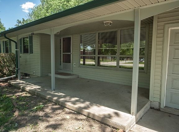 3rd image of 434 Faye Ave