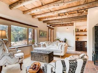 805 Apodaca Hl, Santa Fe, NM 87501