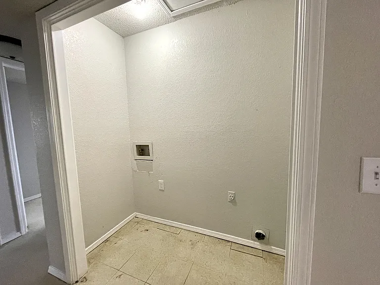 4438 Carter Rd — Photo 12