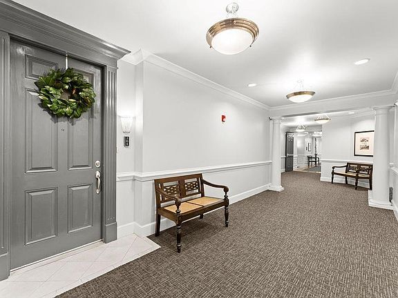 3rd image of 4855 Ivy Ridge Dr SE Unit 304