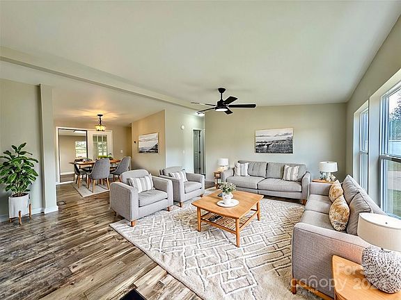 2nd image of 3508 Rock Creek Dr