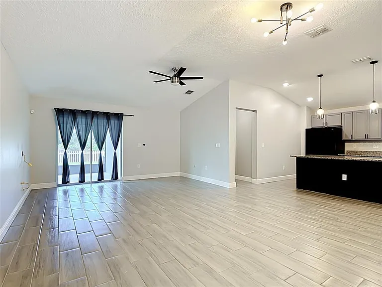 3040 Lakes Crest Ave — Photo 35