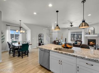 12264 Solid Rock Dr, Bellemont, AZ 86015