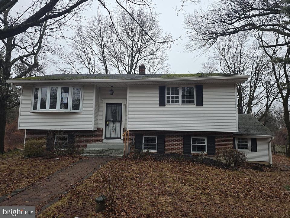 1st image of 60 Carter Rd