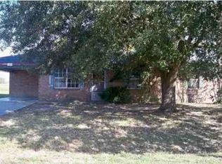 2404 4th St, Ville Platte, LA 70586