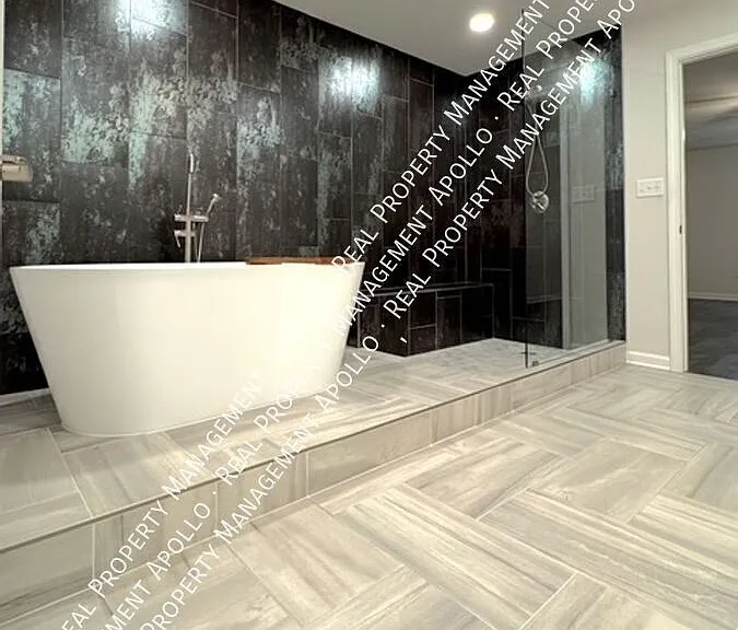 141 Victoria Ln — Photo 15