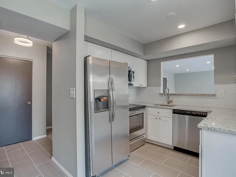 8018 Valley Manor Rd #3B — Photo 8