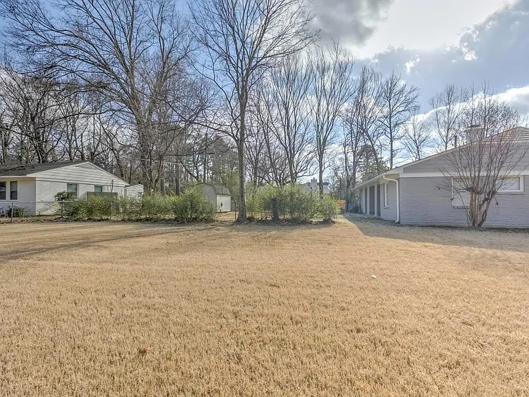 464 S White Station Rd — Photo 26