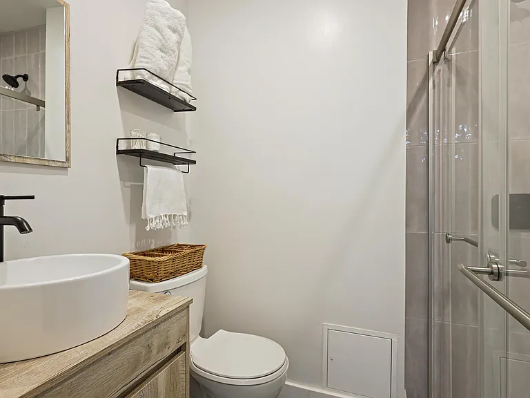 13915 Piscataway Dr — Photo 32