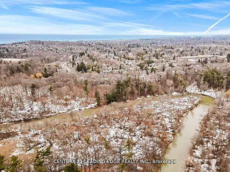 541 Rouge Hills Dr — Photo 44