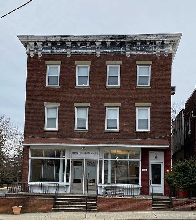 1st image of 613 Oradell Ave