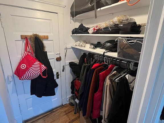 5th image of 3700 N Paulina St APT 3