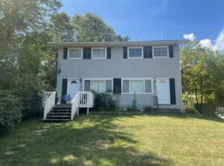 193-195 Hanstein Pl, Groveport, OH 43125