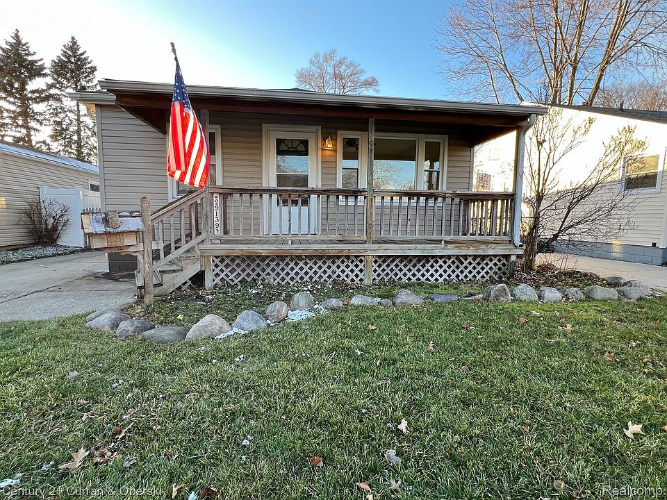 1st image of 29139 Tawas St