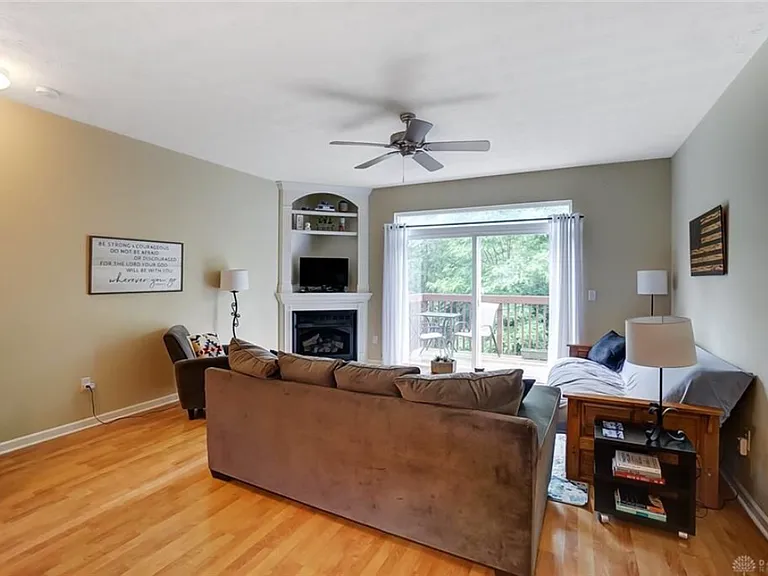 4302 Straight Arrow Rd — Photo 7