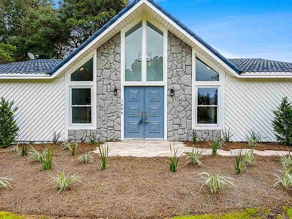 5th image of 1006 Great Oaks Dr