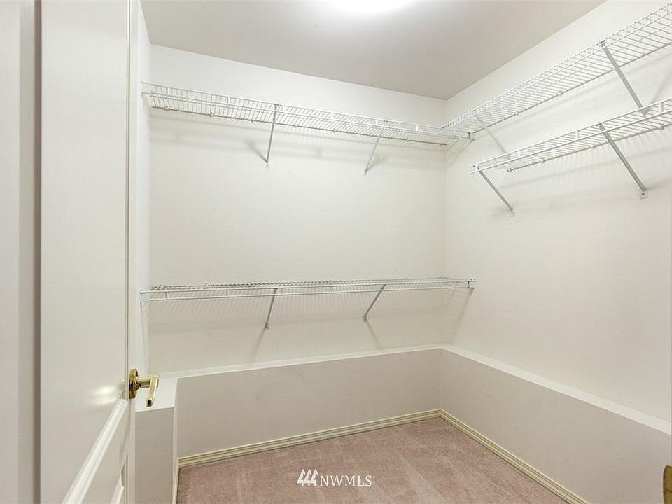 1st image of 1131X 100th Ave NE