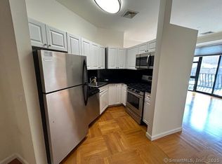 79 Prospect St #302, Stamford, CT 06901