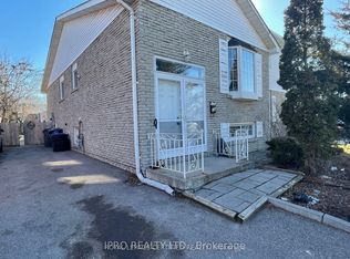 498 Daralea Hts, Mississauga, ON