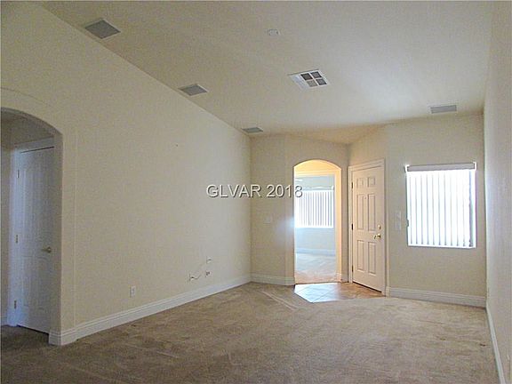 3rd image of 5422 Blue Oat Ave