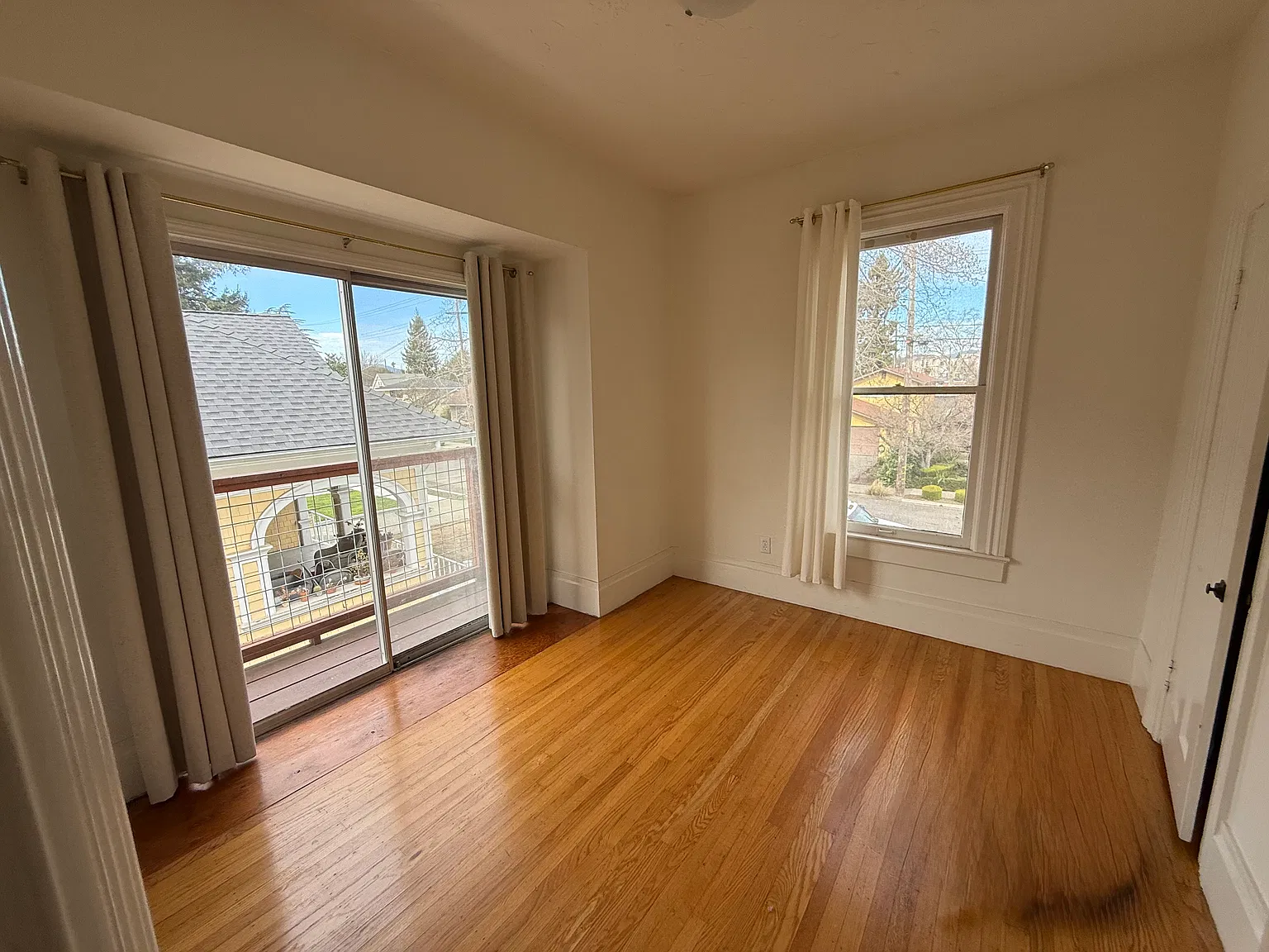 1 bed, 600 sqft, $2,100 — Photo 4