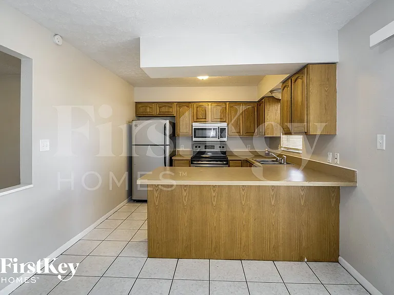802 Briarcliff Dr — Photo 7