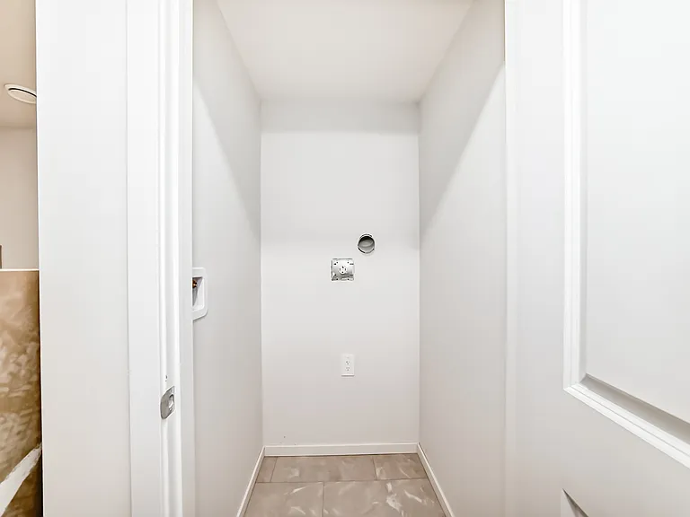142 Chappelle Dr SW — Photo 26
