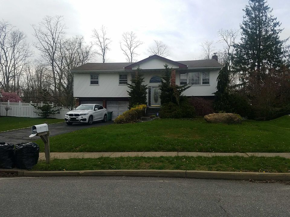 1st image of 6 Stonywood Dr