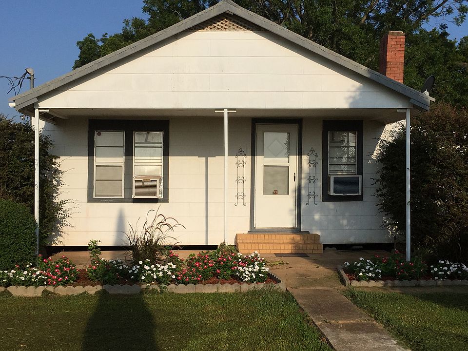 1st image of 735 Lemoine Ln