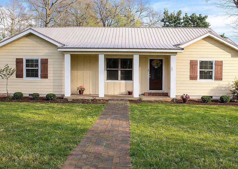 1st image of 502 Feltus Blvd