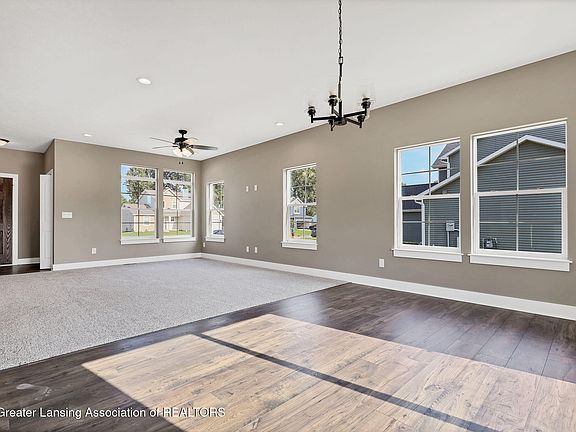3rd image of 1575 Thimbleberry Ln