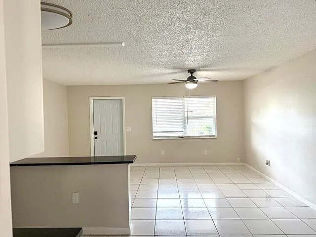 914 N Federal Hwy #3 — Photo 7