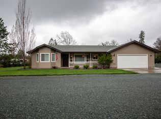 140 Green Acres Dr, Merlin, OR 97532