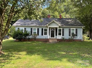 2214 Old Concord Rd, Salisbury, NC 28146