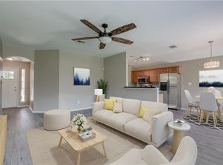 3004 Don Hill Ln, Taylor, TX 76574