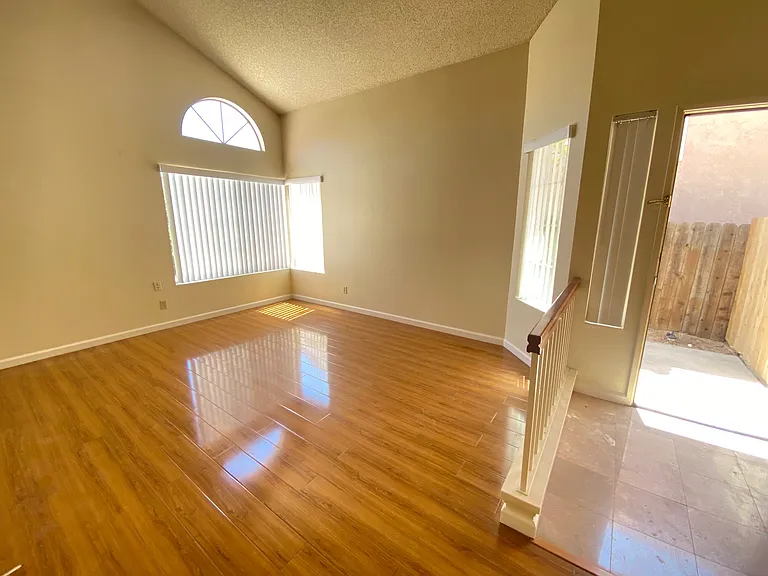 8706 Park Run Rd — Photo 3