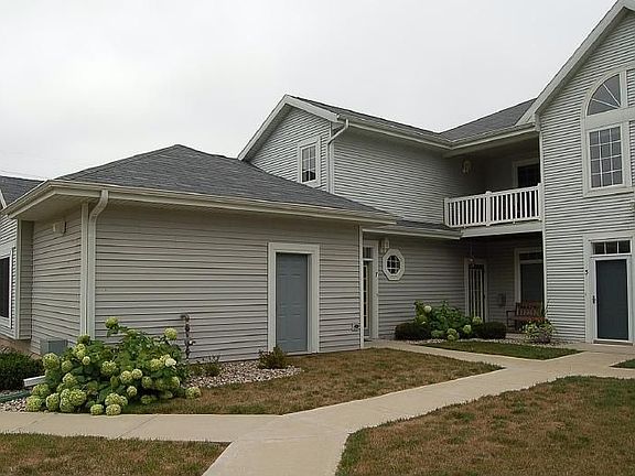 Private Front Entrance