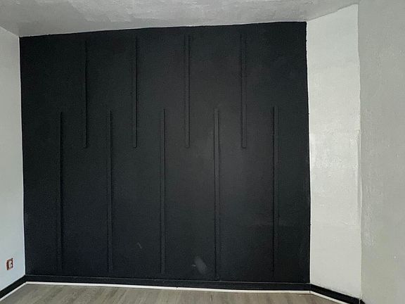 4th image of 705 2nd Ave