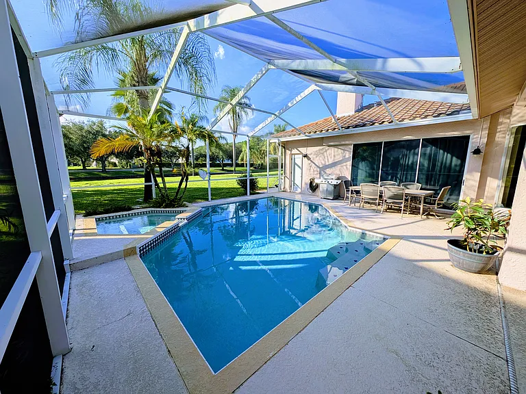 5667 Wellington Ct — Photo 39