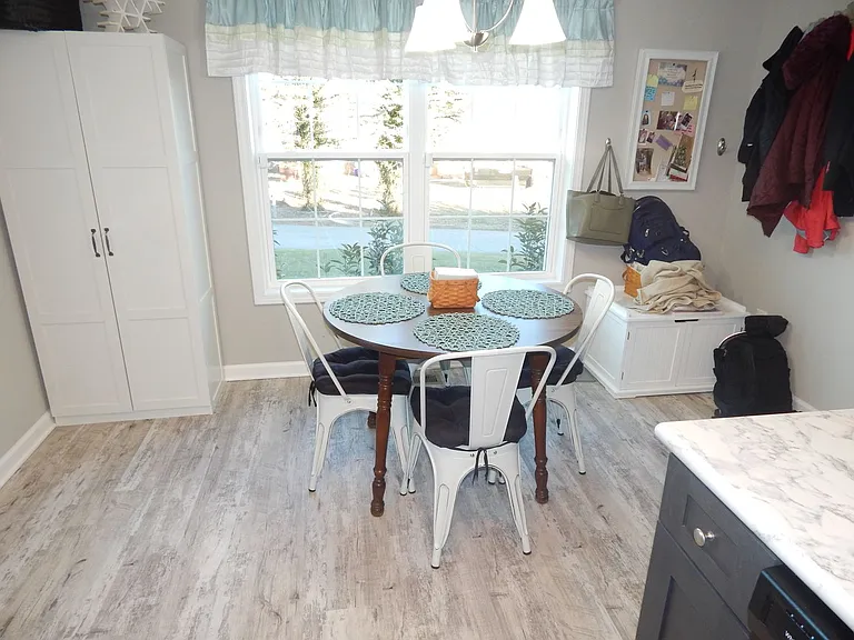 180 Economy St — Photo 7