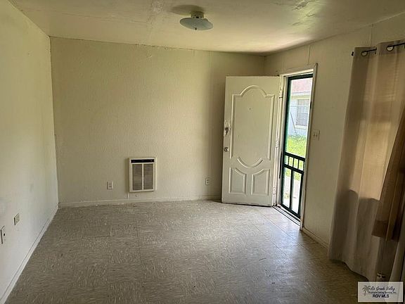 3rd image of 310 W Washington St #B