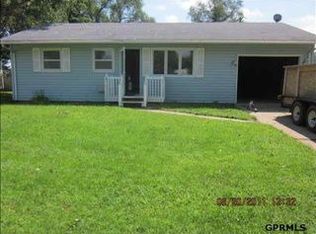 580 Empire Ave, Fremont, NE 68025