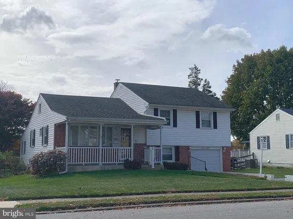 407 S Central Blvd, Broomall, PA 19008