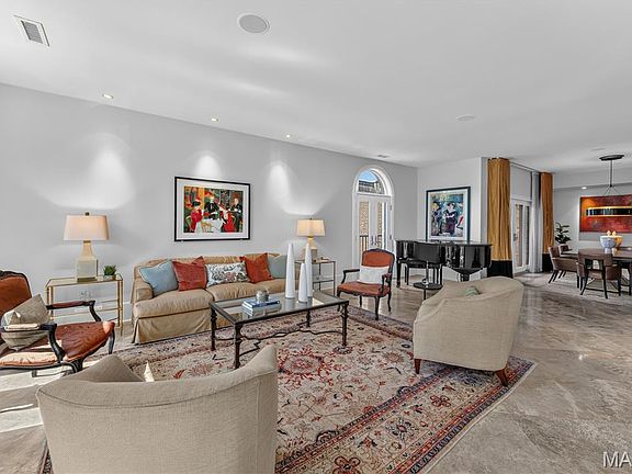 5th image of 60 Brighton Way APT 3S