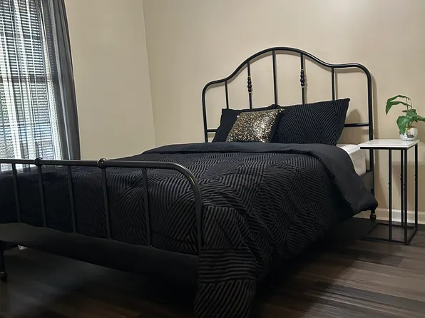 4201 Edith Ln APT 104, Greensboro, NC 27409