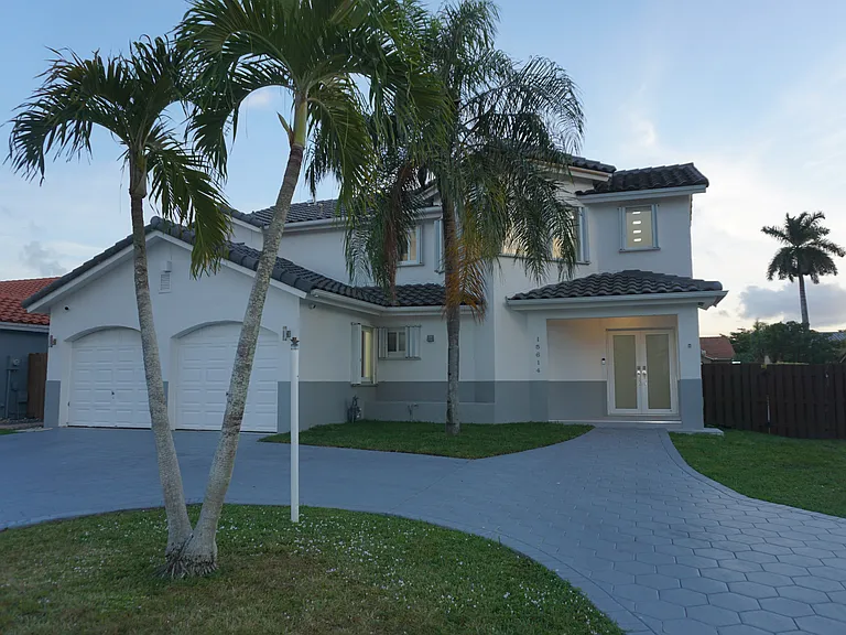 15614 SW 110th Ter — Photo 5